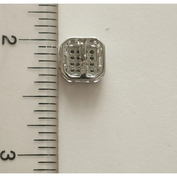 NEW, Art Deco styled earrings in Sterling Silver CZ - Picture 5 of 8